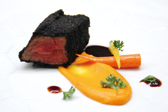 323web_Iberian-Presa-Charcoal-Fried,-Carrot-&-Toasted-Coffee_1